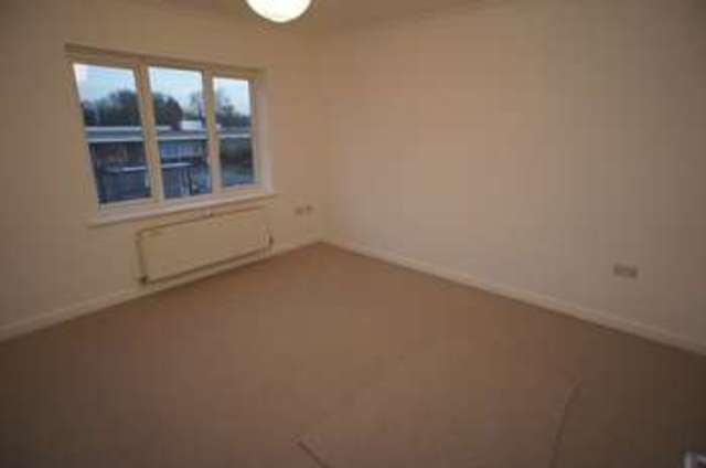  Image of 2 bedroom Flat to rent in Whitmore Way Basildon SS14 at Whitmore Way  Basildon, SS14 2GE