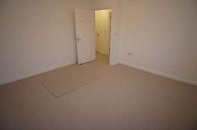  Image of 2 bedroom Flat to rent in Whitmore Way Basildon SS14 at Whitmore Way  Basildon, SS14 2GE