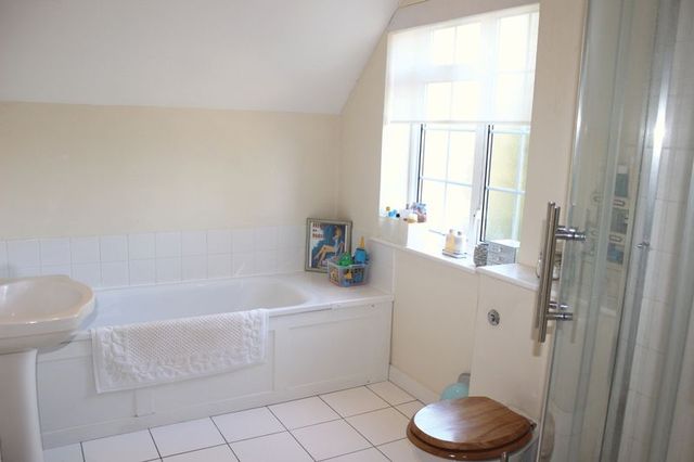  Image of 2 bedroom Semi-Detached house to rent in Wick Lane Englefield Green Egham TW20 at Wick Lane Englefield Green Egham, TW20 0HT