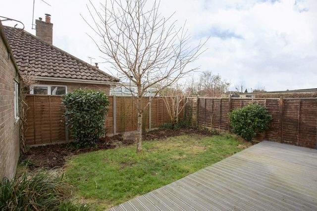  Image of 3 bedroom Detached house for sale in Wickor Way Emsworth PO10 at Wickor Way  Emsworth, PO10 7RE