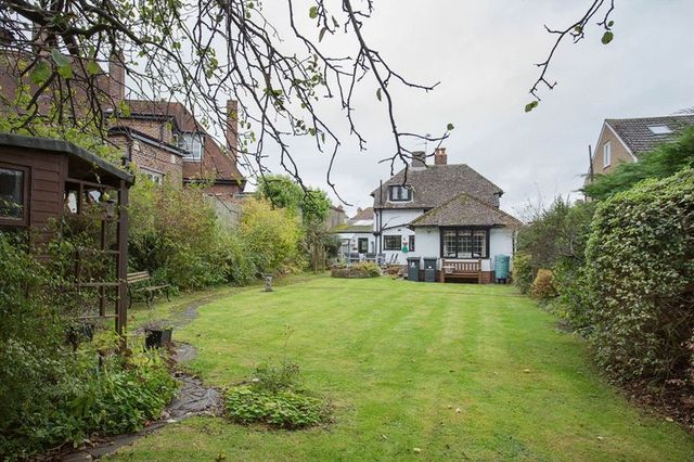  Image of 4 bedroom Detached house for sale in London Road Widley Waterlooville PO7 at London Road Widley Waterlooville, PO7 5AG