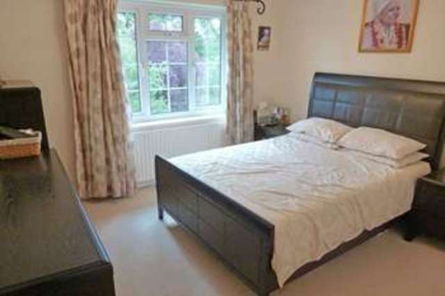  Image of 2 bedroom Flat for sale in Wildoaks Close Northwood HA6 at Northwood, HA6 3NW