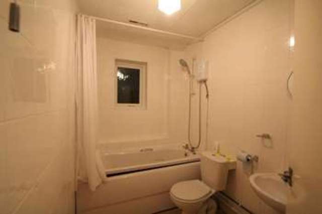  Image of 3 bedroom Detached house to rent in Wilkinson Close Eaton Socon St. Neots PE19 at Eaton Socon, PE19 8HJ