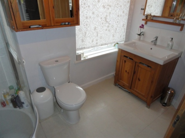  Image of 4 bedroom Terraced house for sale in William Henry Street Saltaire Shipley BD18 at Saltaire, Shipley, BD18 4PP