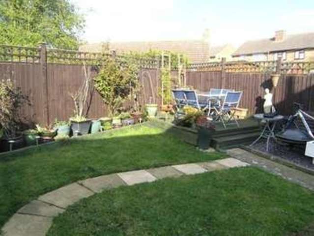  Image of 2 bedroom Semi-Detached house to rent in Williams Close Hanslope Milton Keynes MK19 at Milton Keynes, MK19 7BP