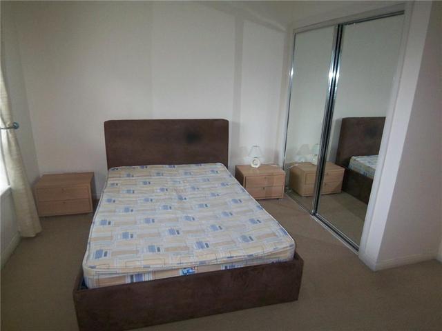  Image of 2 bedroom Flat to rent in Williamson Place Johnstone PA5 at Johnstone Renfrewshire Renfrewshire, PA5 9DW