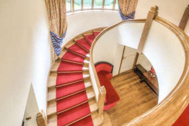  Image of 5 bedroom Detached house for sale in Tamarisk Way East Preston Littlehampton BN16 at East Preston West Sussex East Preston, BN16 2TE