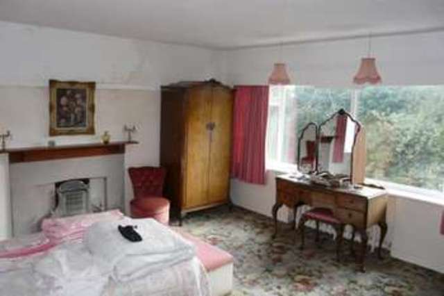 Image of 4 bedroom Detached house for sale in Wilmer Drive Bradford BD9 at Bradford West Yorkshire Shipley, BD9 4AS