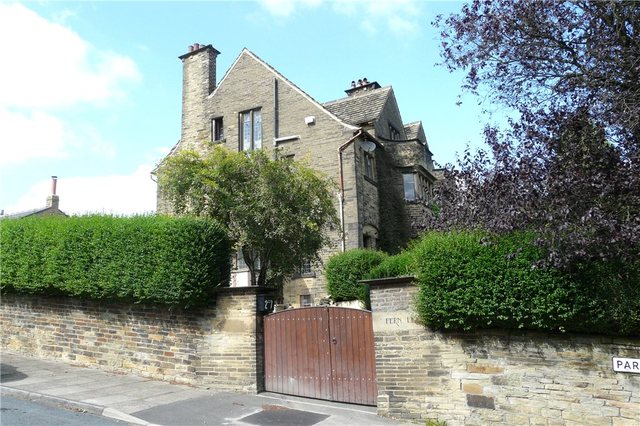  Image of 6 bedroom Detached house for sale in Wilmer Drive Bradford BD9 at Heaton West Yorkshire Shipley, BD9 4AS