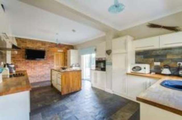  Image of 4 bedroom Detached house for sale in Wilsic Wilsic Doncaster DN11 at Wilsic Wadworth Wadworth, DN11 9AD