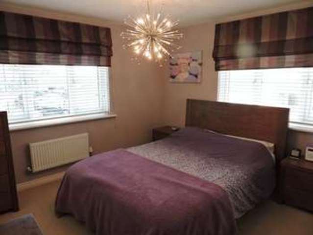  Image of 4 bedroom Detached house for sale in Wiltshire Crescent Worting Basingstoke RG22 at Wiltshire Crescent  Basingstoke, RG22 5FE
