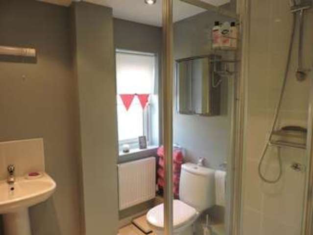  Image of 4 bedroom Detached house for sale in Wiltshire Crescent Worting Basingstoke RG22 at Wiltshire Crescent  Basingstoke, RG22 5FE