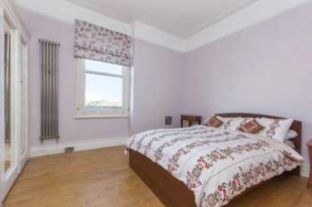  Image of 3 bedroom Apartment to rent in Winchester Avenue London NW6 at Winchester Avenue  Greater London, NW6 7TY