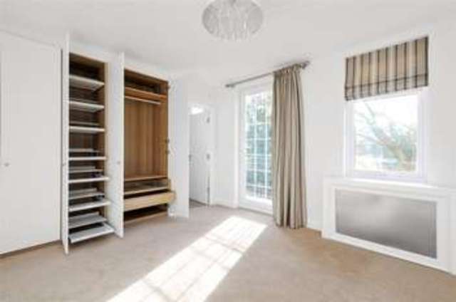  Image of 3 bedroom Apartment to rent in Winchester Avenue London NW6 at Winchester Avenue  Greater London, NW6 7TY