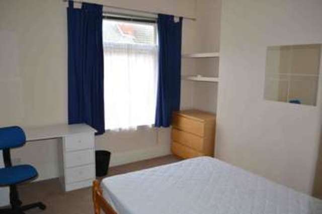  Image of 3 bedroom Terraced house to rent in Winchester Street Coventry CV1 at Hillfields Coventry Coventry, CV1 5NU