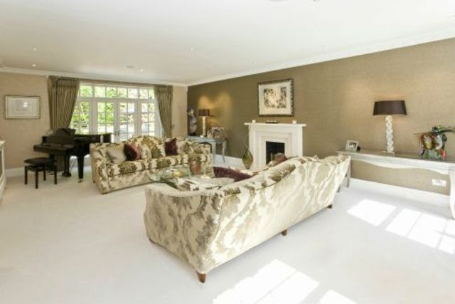  Image of 5 bedroom Detached house for sale in Westwood Road Windlesham GU20 at Windlesham, GU20 6LW
