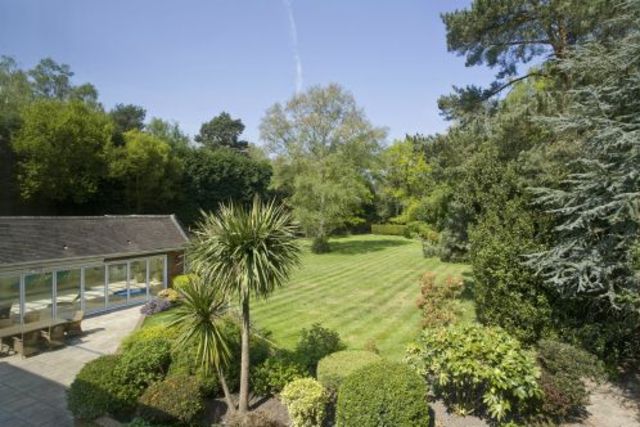  Image of 5 bedroom Detached house for sale in Westwood Road Windlesham GU20 at Windlesham, GU20 6LW