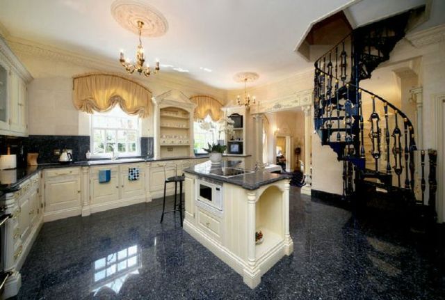  Image of 9 bedroom Detached house for sale in London Road Windlesham GU20 at Windlesham, GU20 6LJ