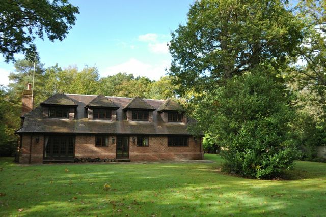  Image of 4 bedroom Detached house for sale in Westwood Road Windlesham GU20 at Windlesham, GU20 6LT