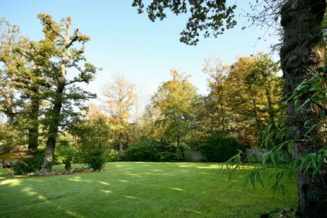 Image of 4 bedroom Detached house for sale in Westwood Road Windlesham GU20 at Windlesham, GU20 6LT