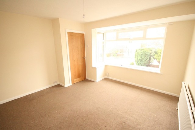  Image of 3 bedroom Semi-Detached house to rent in Windsor Avenue Newton Abbot TQ12 at Bucklands Estate Newton Abbot, TQ12 4DN