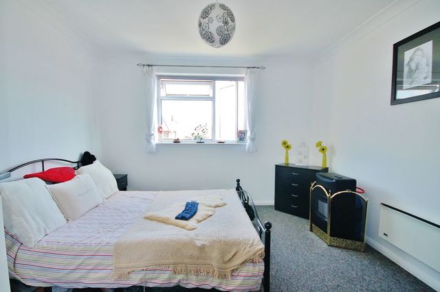  Image of 2 bedroom Flat for sale in Windsor Close Hove BN3 at Windsor Close  Hove, BN3 6WS