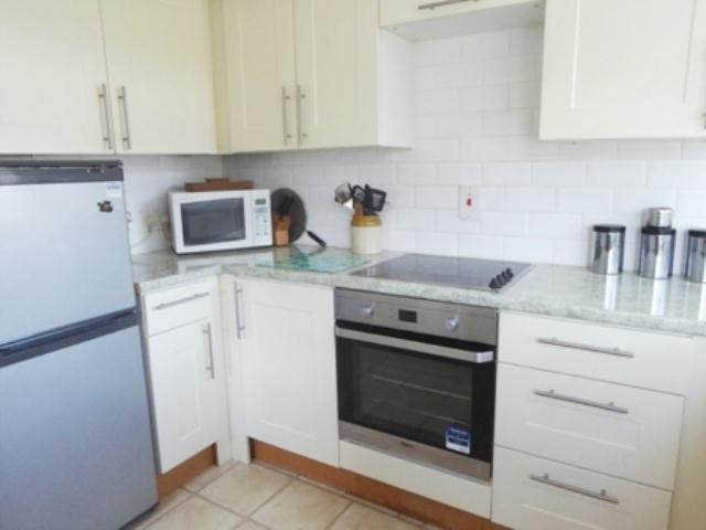  Image of 2 bedroom Flat to rent in Dirleton Drive Shawlands Glasgow G41 at Shawlands Glasgow Glasgow, G41 3BG