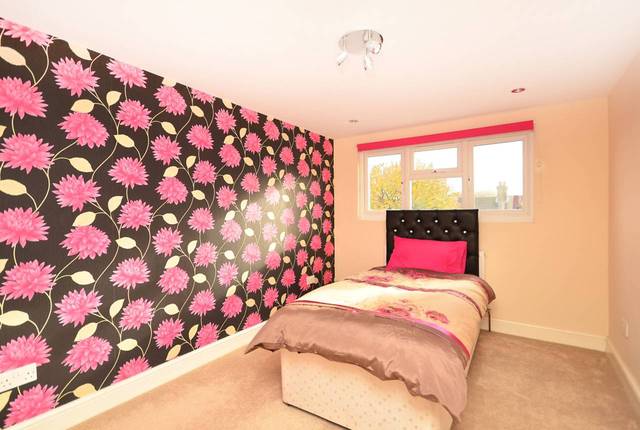  Image of 5 bedroom Detached house for sale in Windsor Road London E10 at Windsor Road  Leyton, E10 5LP