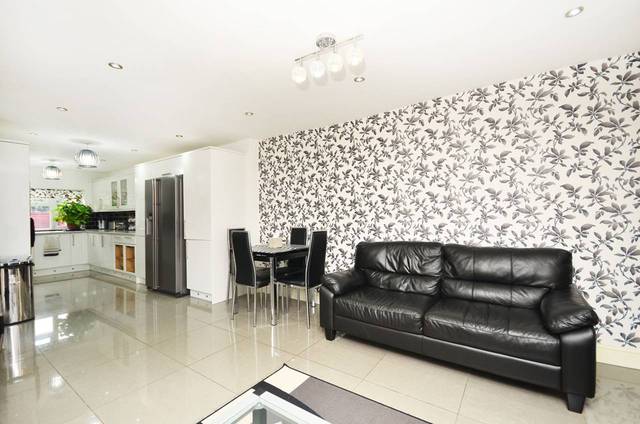  Image of 5 bedroom Detached house for sale in Windsor Road London E10 at Windsor Road  Leyton, E10 5LP