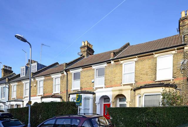  Image of 3 bedroom Detached house for sale in Windus Road London N16 at Windus Road  Stoke Newington, N16 6UR