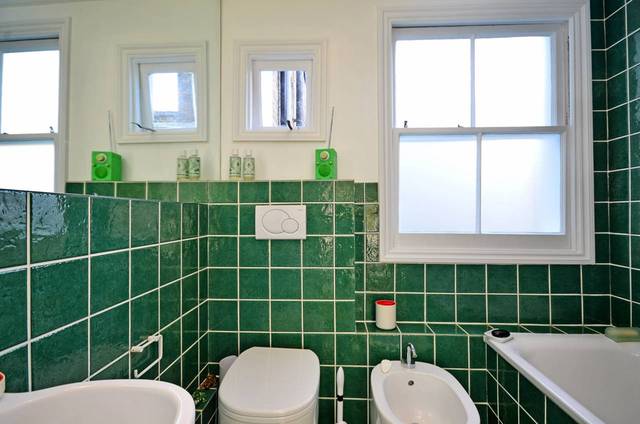  Image of 3 bedroom Detached house for sale in Windus Road London N16 at Windus Road  Stoke Newington, N16 6UR