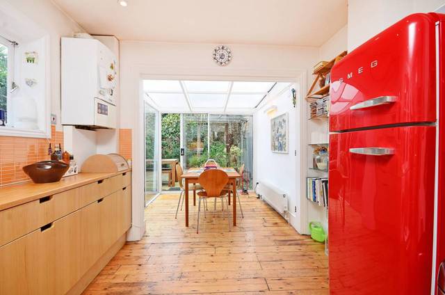  Image of 3 bedroom Detached house for sale in Windus Road London N16 at Windus Road  Stoke Newington, N16 6UR