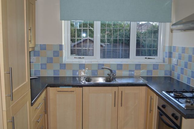  Image of 2 bedroom Semi-Detached house to rent in Winniffe Gardens Lincoln LN2 at Lincoln  Lincoln, LN2 4RP