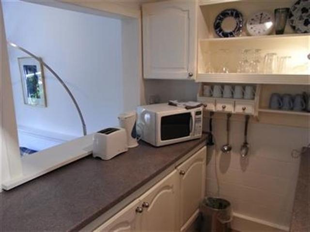  Image of 2 bedroom Semi-Detached house to rent in Winton Drive Kelvinside Glasgow G12 at Kelvinside Glasgow Glasgow, G12 0QA