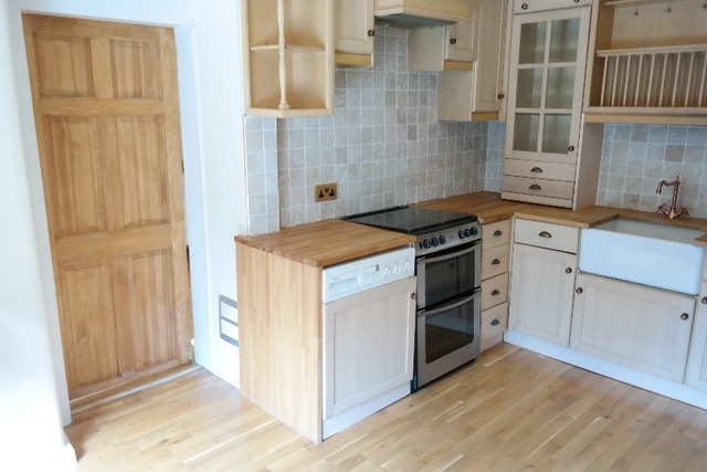  Image of 2 bedroom Mews to rent in Winton Drive Kelvinside Glasgow G12 at Kelvinside Glasgow Glasgow, G12 0PZ