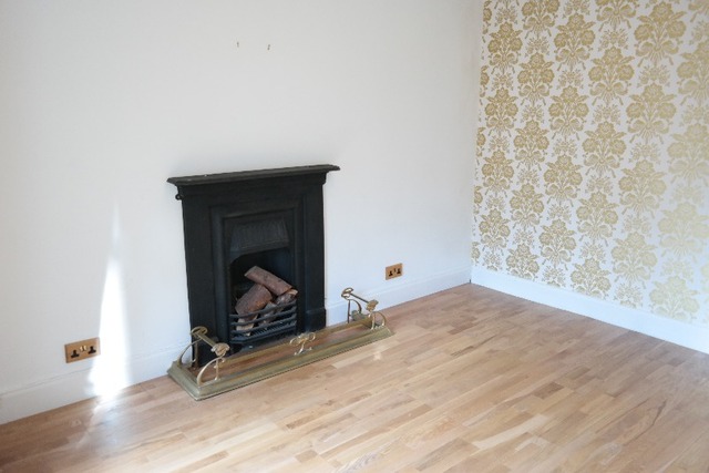  Image of 2 bedroom Mews to rent in Winton Drive Kelvinside Glasgow G12 at Kelvinside Glasgow Glasgow, G12 0PZ