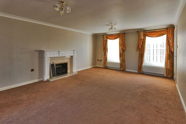  Image of 5 bedroom Detached house for sale in Wissey Way Ely CB6 at Wissey Way  Ely, CB6 2WW