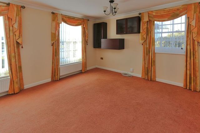  Image of 5 bedroom Detached house for sale in Wissey Way Ely CB6 at Wissey Way  Ely, CB6 2WW