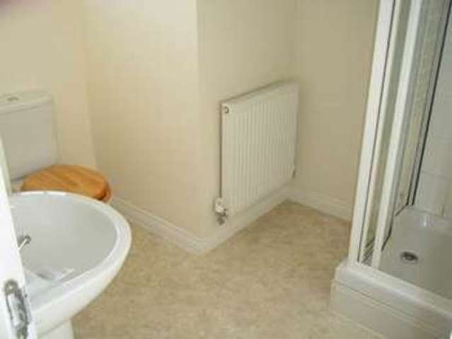 Image of 4 bedroom Semi-Detached house to rent in Station Road Woburn Sands Milton Keynes MK17 at Woburn Sands, MK17 8SB