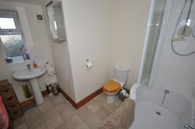  Image of 3 bedroom Terraced house for sale in Wood Lane Chippenham SN15 at Wood Lane  Chippenham, SN15 3EE