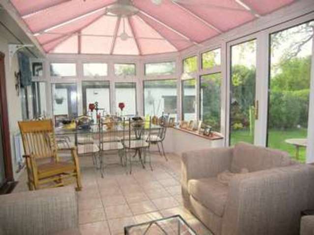  Image of 4 bedroom Detached house for sale in Woodbourne Drive Claygate Esher KT10 at Woodbourne Drive Claygate Esher, KT10 0DR