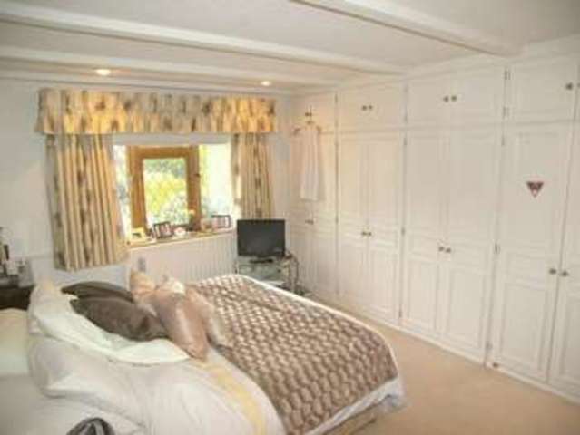  Image of 4 bedroom Detached house for sale in Woodbourne Drive Claygate Esher KT10 at Woodbourne Drive Claygate Esher, KT10 0DR