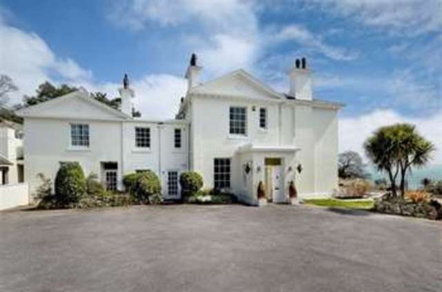  Image of 6 bedroom Detached house to rent in Lincombe Drive Torquay TQ1 at TORQUAY Devon, TQ1 2LP