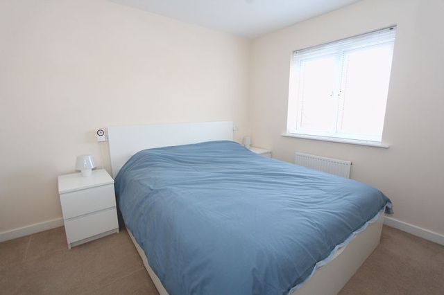  Image of 3 bedroom Terraced house for sale in Woodheys Park Kingswood Hull HU7 at Woodheys Park Kingswood Hull, HU7 3AN