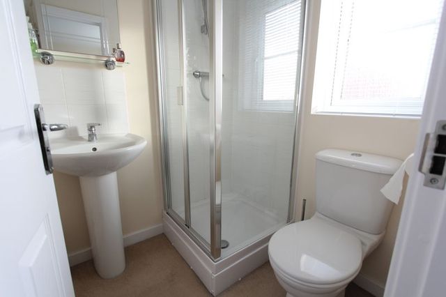  Image of 3 bedroom Terraced house for sale in Woodheys Park Kingswood Hull HU7 at Woodheys Park Kingswood Hull, HU7 3AN