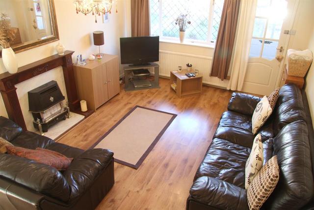  Image of 2 bedroom Terraced house for sale in Woodlea Road Yeadon Leeds LS19 at Yeadon Leeds Rawdon, LS19 7BL