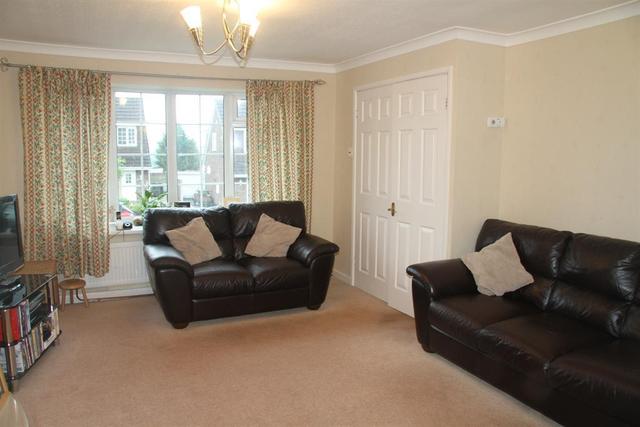  Image of 3 bedroom Semi-Detached house for sale in Woodlea View Yeadon Leeds LS19 at Yeadon Leeds Rawdon, LS19 7LS