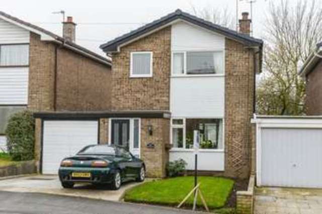  Image of 3 bedroom Detached house for sale in Woodnook Road Appley Bridge Wigan WN6 at Woodnook Road Appley Bridge Wigan, WN6 9JT