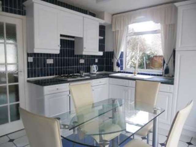  Image of 3 bedroom Semi-Detached house to rent in Woodpecker Way Eastleigh SO50 at Woodpecker Way  Eastleigh, SO50 9LG