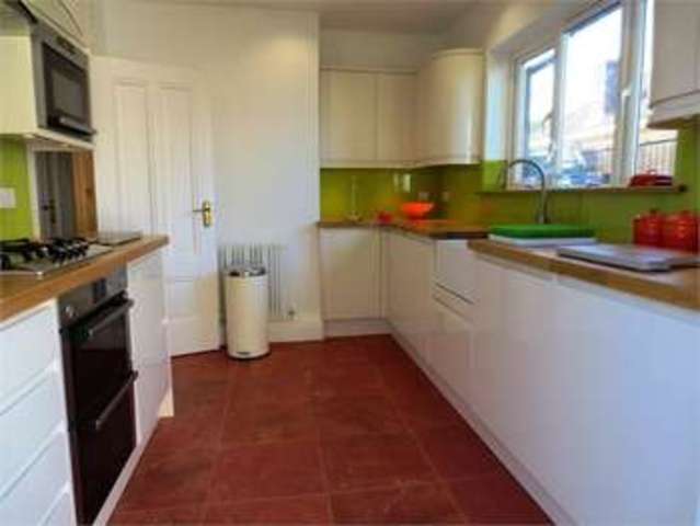  Image of 3 bedroom Detached house for sale in Woodside Leigh-on-Sea SS9 at Woodside Leigh on sea Eastwood, SS9 4RA